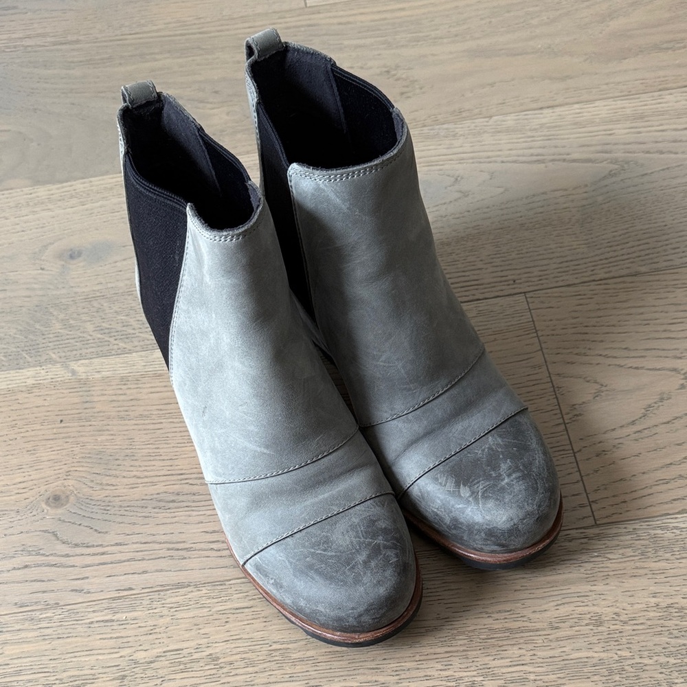 Sorel Gray Ankle Booties